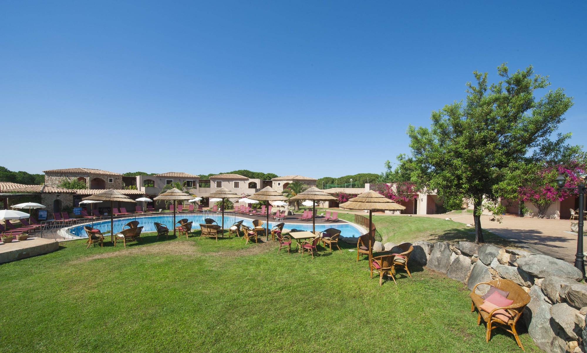 S'Incantu Resort Вилласимиус Экстерьер фото
