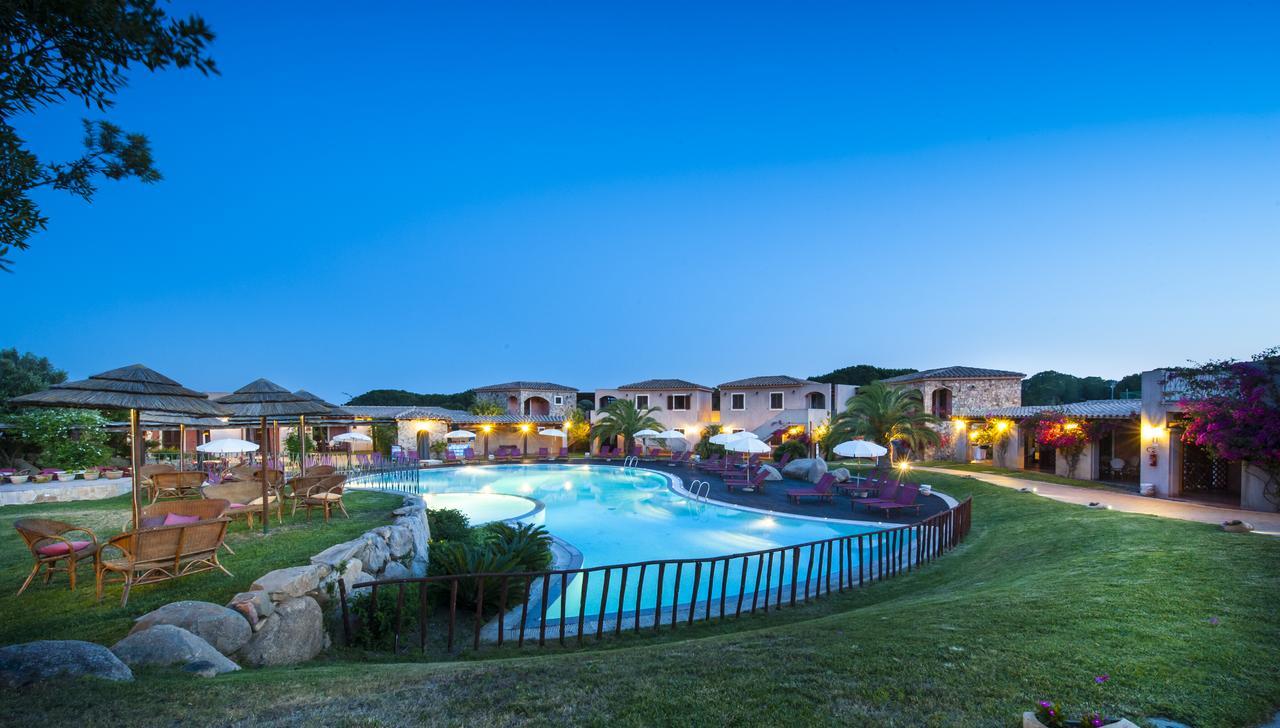 S'Incantu Resort Вилласимиус Экстерьер фото